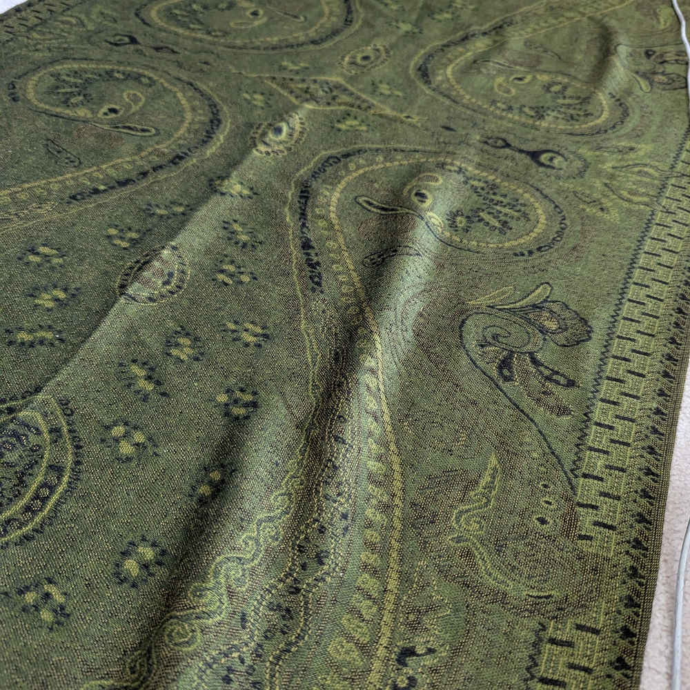 Pashmina Green and Black Paisley Shawl - Picture 3 of 5